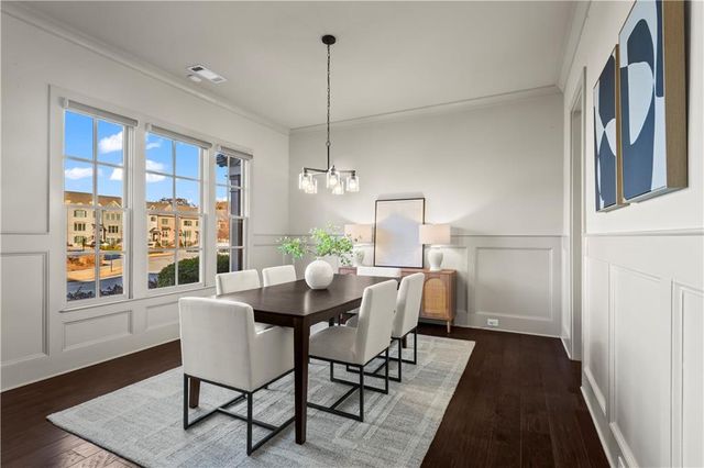 1892 Skyfall NE Circle, Brookhaven, GA 30319