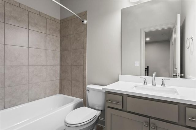 1892 Skyfall NE Circle, Brookhaven, GA 30319