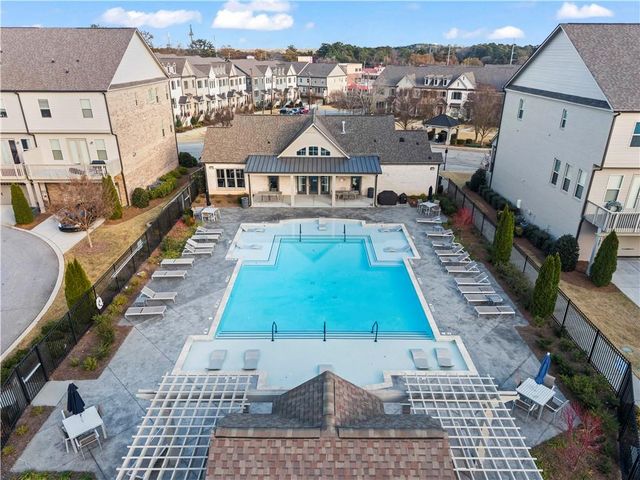 1892 Skyfall NE Circle, Brookhaven, GA 30319