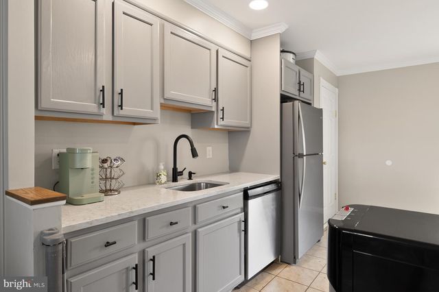 565 LANNY CT, Millersville, MD 21108