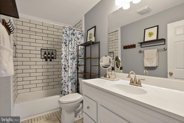 565 LANNY CT, Millersville, MD 21108