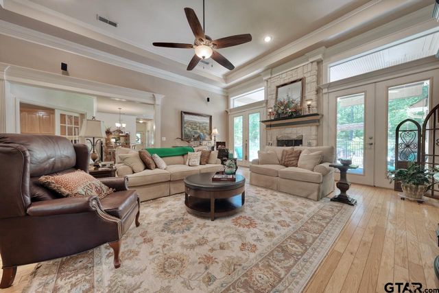 17898 Fm 16 W, Lindale, TX 75771