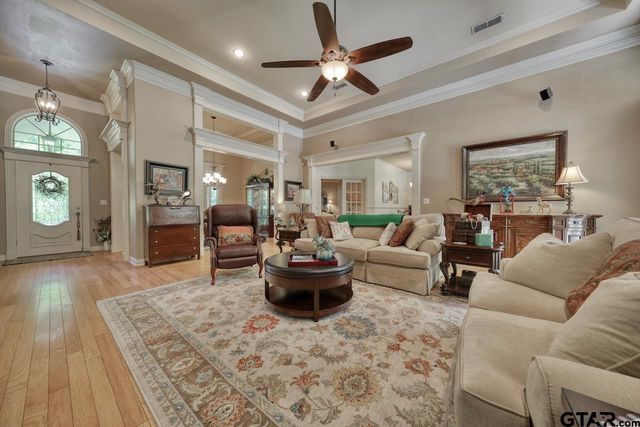 17898 Fm 16 W, Lindale, TX 75771