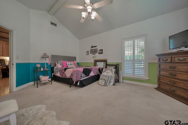 17898 Fm 16 W, Lindale, TX 75771