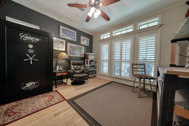 17898 Fm 16 W, Lindale, TX 75771