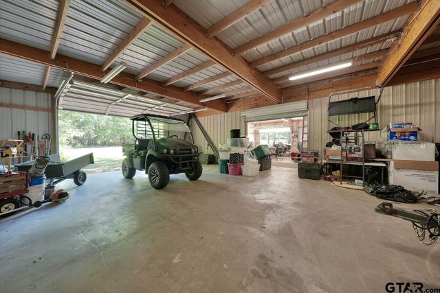 17898 Fm 16 W, Lindale, TX 75771