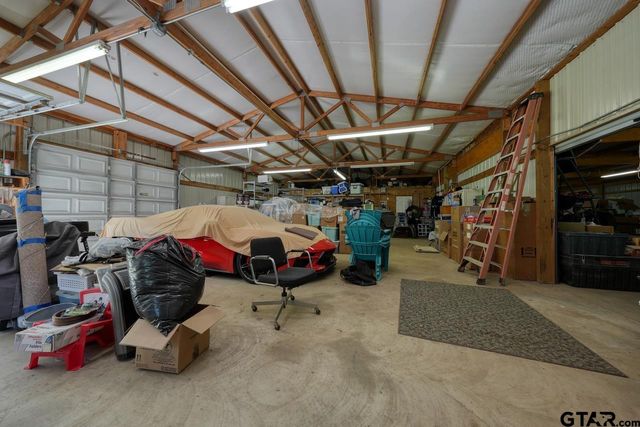 17898 Fm 16 W, Lindale, TX 75771