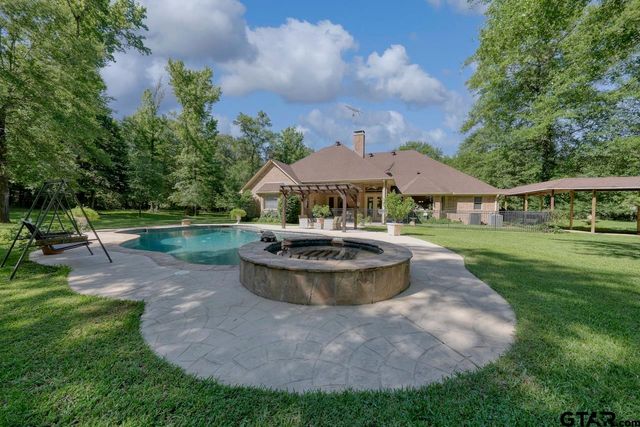 17898 Fm 16 W, Lindale, TX 75771