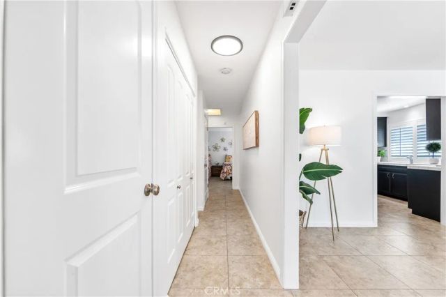 11474 Shippigan, Cypress, CA 90630