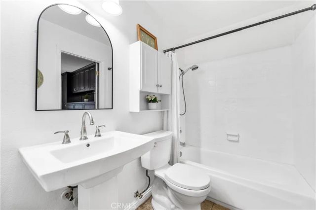 11474 Shippigan, Cypress, CA 90630