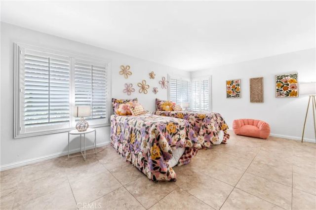 11474 Shippigan, Cypress, CA 90630