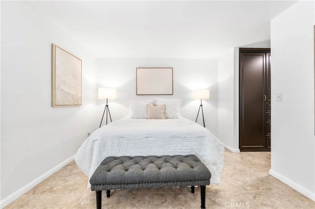 11474 Shippigan, Cypress, CA 90630