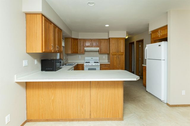 641 8th Street, West Des Moines, IA 50265