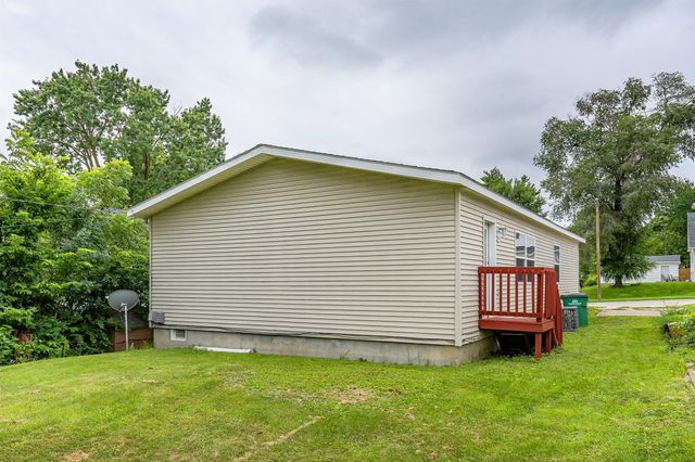 641 8th Street, West Des Moines, IA 50265