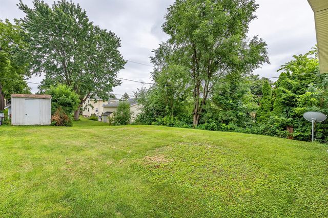 641 8th Street, West Des Moines, IA 50265