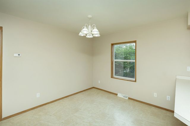 641 8th Street, West Des Moines, IA 50265