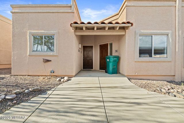 1770 W Camino Estelar, Green Valley, AZ 85622