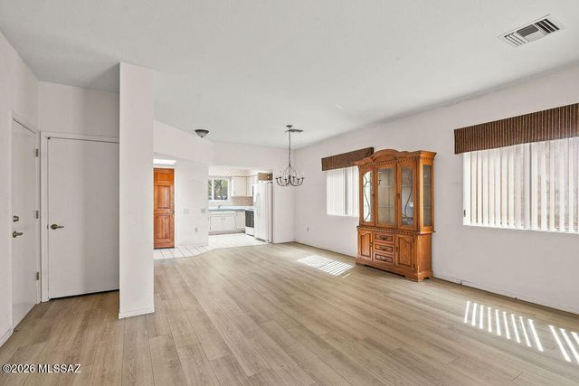 1770 W Camino Estelar, Green Valley, AZ 85622