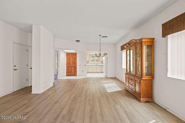 1770 W Camino Estelar, Green Valley, AZ 85622