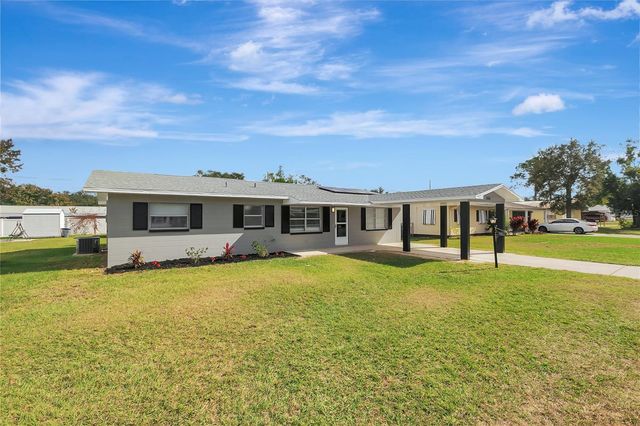 5900 BEECH STREET, Zephyrhills, FL 33542