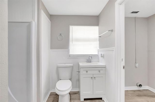 5900 BEECH STREET, Zephyrhills, FL 33542