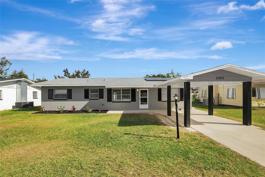 5900 BEECH STREET, Zephyrhills, FL 33542