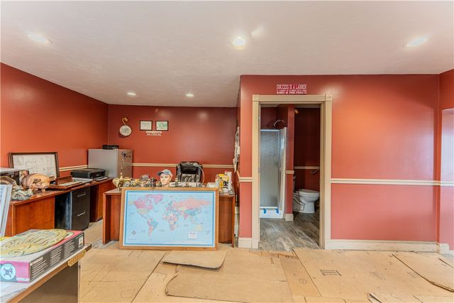 550 prairie Avenue, Providence, RI 02905
