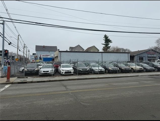 550 prairie Avenue, Providence, RI 02905