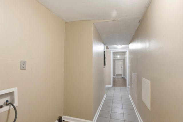 913 S High St, Columbia, TN 38401