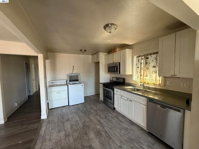 860 7Th St, Richmond, CA 94801