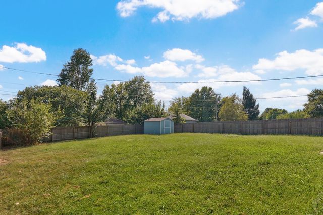 1494 W Daniels Street, Ozark, MO 65721
