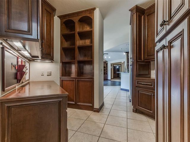 9818 Prosper Drive, Oklahoma City, OK 73151