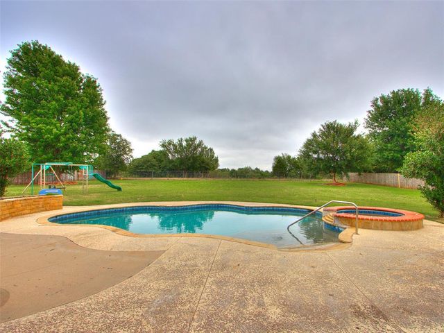 9818 Prosper Drive, Oklahoma City, OK 73151
