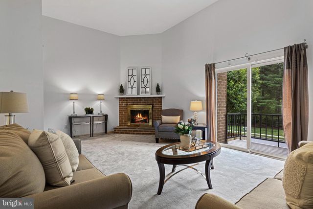 126 EATON DR, Wayne, PA 19087