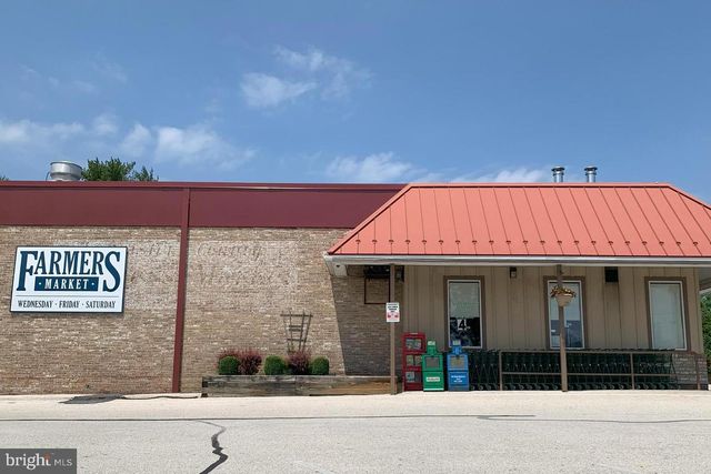 126 EATON DR, Wayne, PA 19087