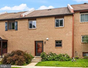 126 EATON DR, Wayne, PA 19087