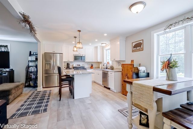 5 Laura Drive, Rochester, NH 03867