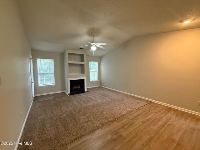 106 Persimmons Court, Jacksonville, NC 28546