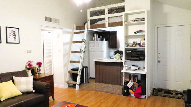 1000 W 26th ST 217, Austin, TX 78705