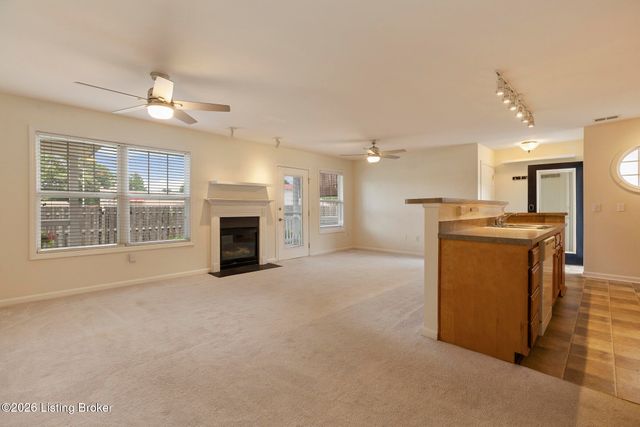 6516 Brook Bend Way 133, Louisville, KY 40229
