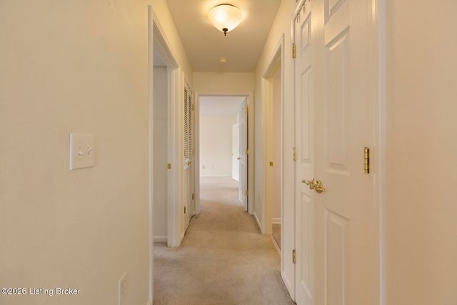 6516 Brook Bend Way 133, Louisville, KY 40229