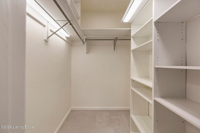 6516 Brook Bend Way 133, Louisville, KY 40229
