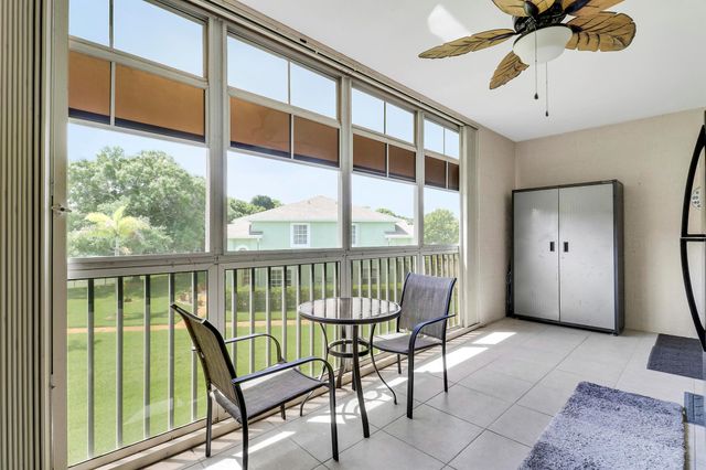 2129 SE Wild Meadow Circle, Port St Lucie, FL 34952