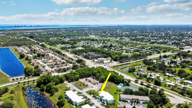 2129 SE Wild Meadow Circle, Port St Lucie, FL 34952