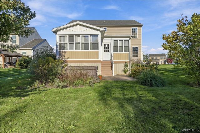 5784 Willow Creek Lane, Cambria, NY 14132