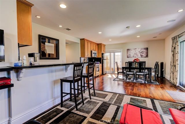 2504 23rd Street B, Santa Monica, CA 90405