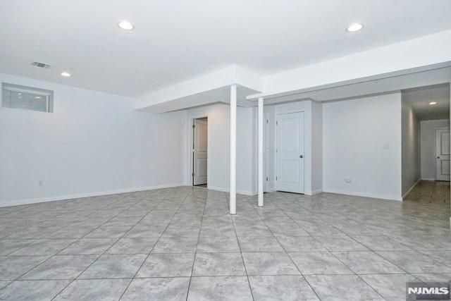 12-67 5th Street, Fair Lawn, NJ 07410