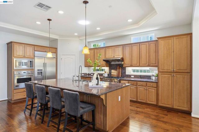 3492 Dorset Ct., Pleasanton, CA 94566