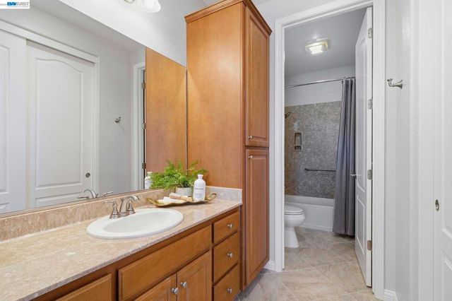 3492 Dorset Ct., Pleasanton, CA 94566