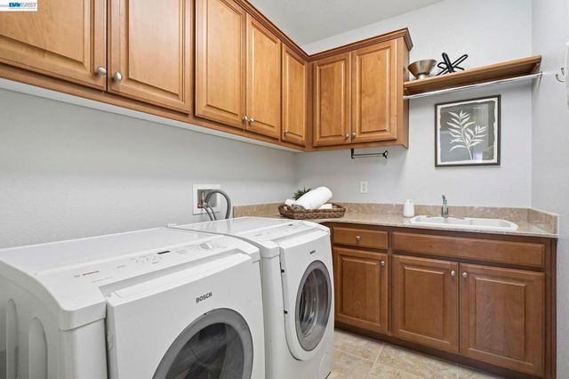 3492 Dorset Ct., Pleasanton, CA 94566